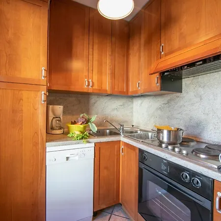 Apartment Sleeps 4